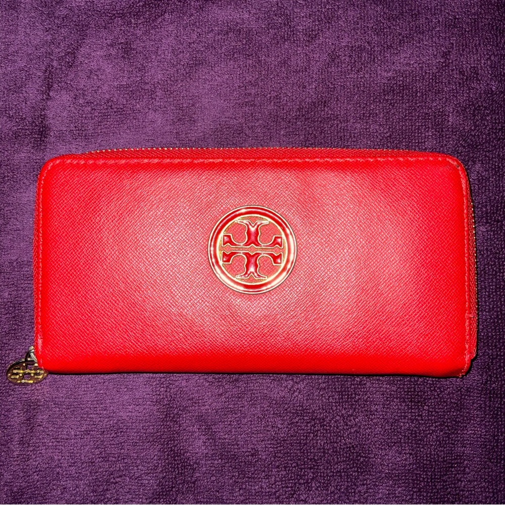 Red Zipper Clutch Wallet